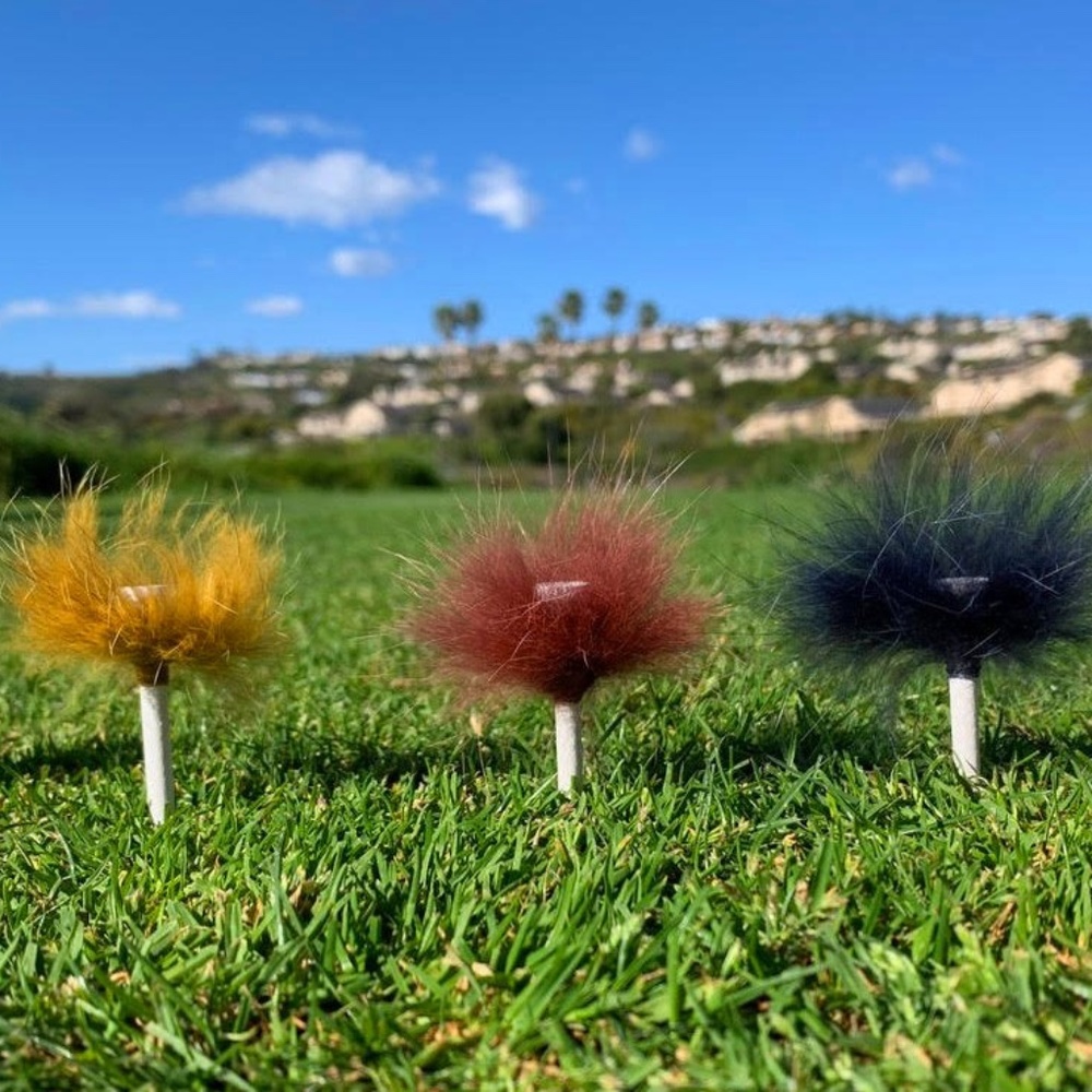 Swiif Golf Tee's made in Switzerland with real fox hair. Most unique golf gift!